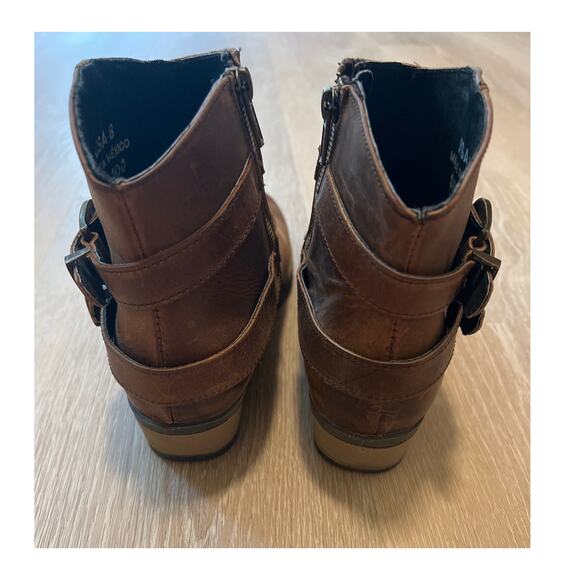 Sterling River Women’s Shortie Ankle Bootie Double Buckle Size 8 Leather Brown - Picture 5 of 7